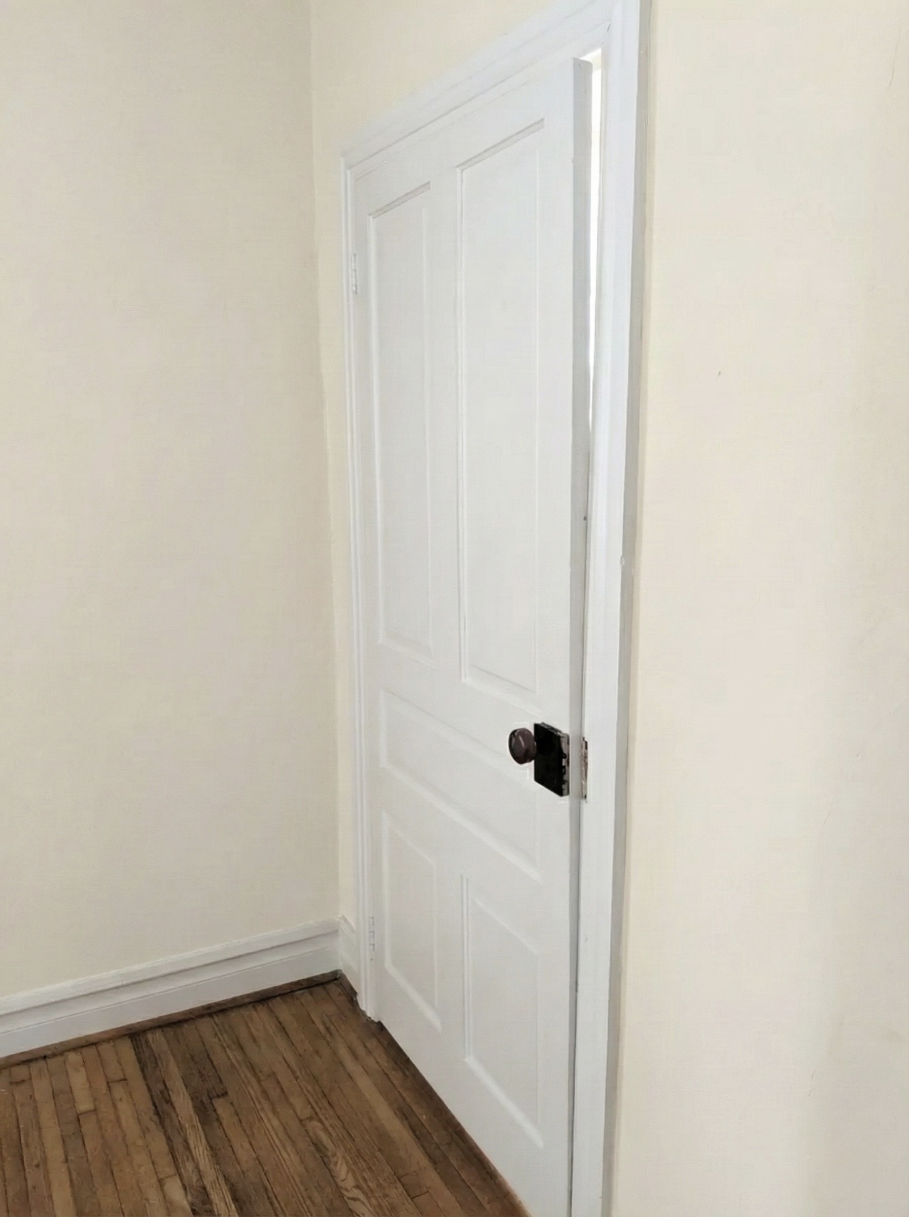 Sticking door showing alignment issues